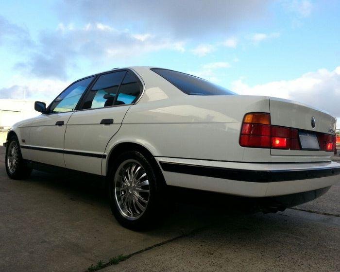 classic car detailing side profile